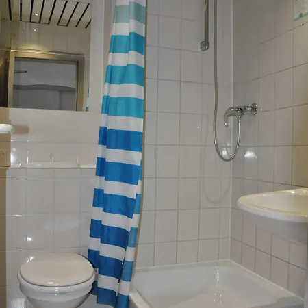 Vladi Hotel economico
